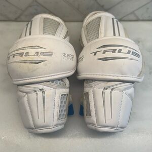 Zero Lyte Men's White and Silver Elbow Pads XS